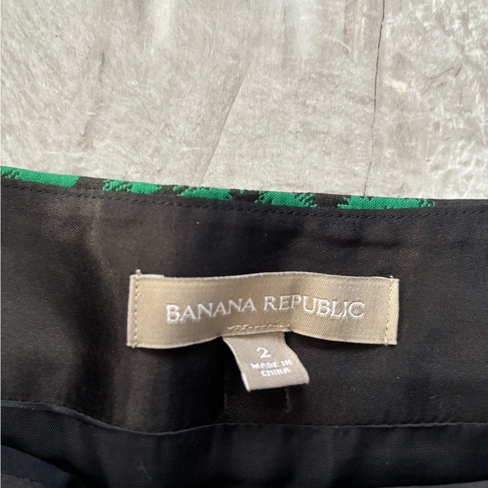 Banana Republic Green Leopard Print Jaquard Skirt - Picture 4 of 4